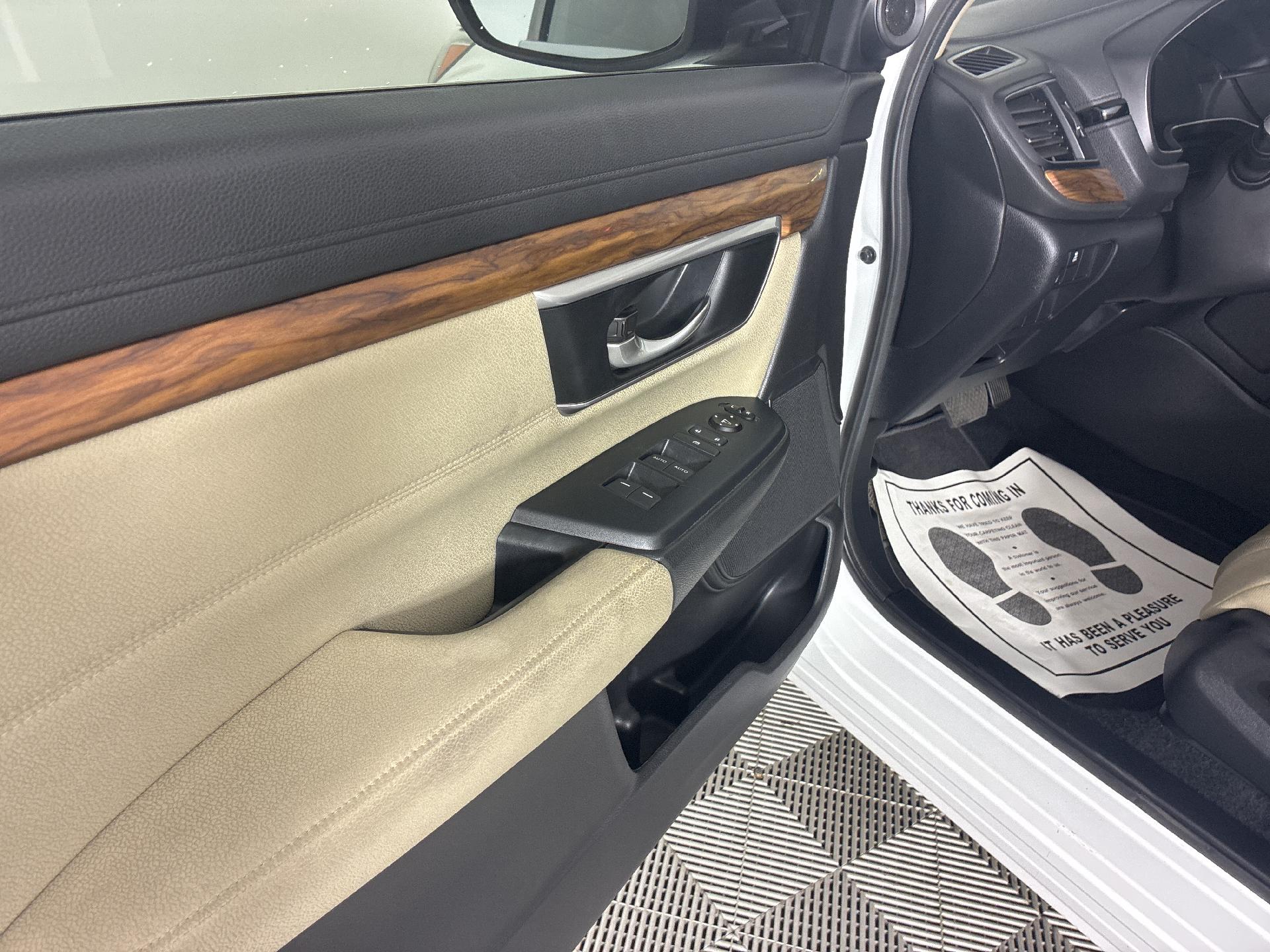 2019 Honda CR-V EX photo 11