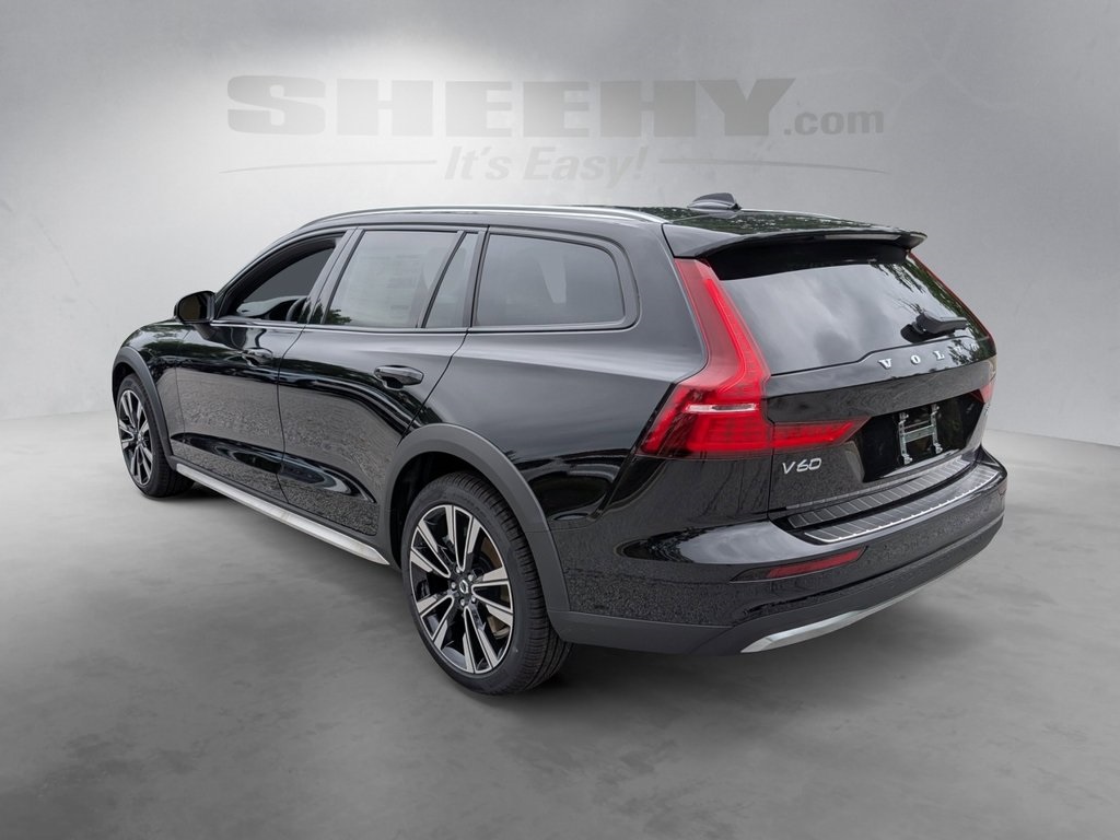 2026 Volvo V60 Cross Country B5 photo 26