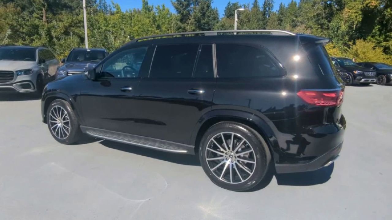 2026 Mercedes Benz GLS 580 4MATIC photo 33