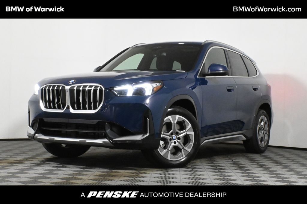 2026 BMW X1 28i's photo