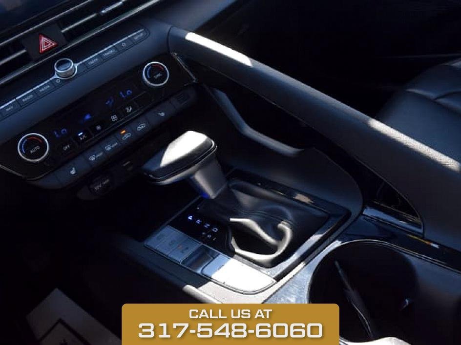 2024 Hyundai Elantra Limited photo 27