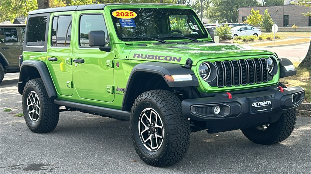 2025 Jeep Wrangler 4-Door Rubicon's photo