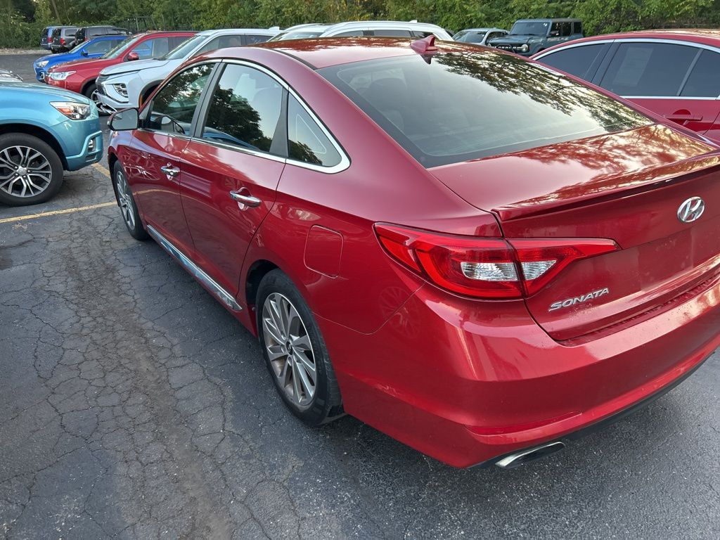 2017 Hyundai Sonata Sport photo 4