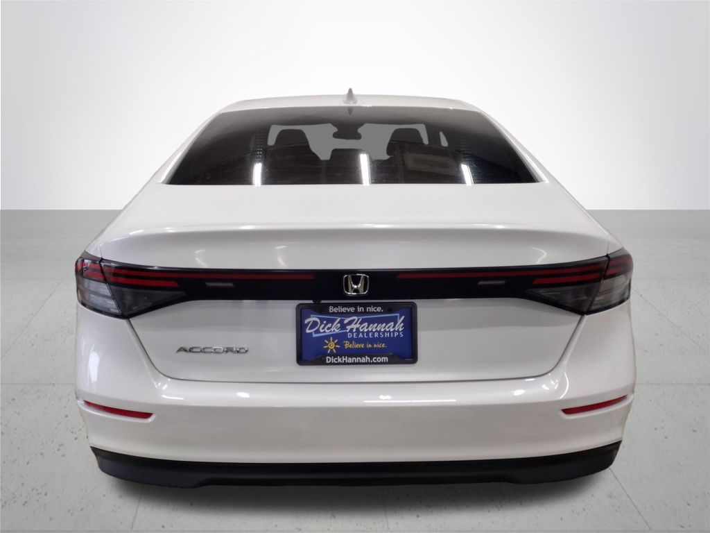 2023 Honda Accord LX photo 12