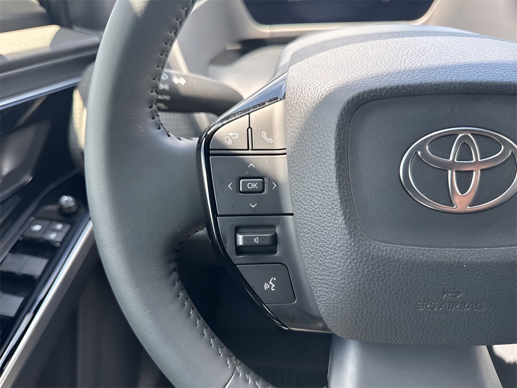 2024 Toyota bZ4X XLE photo 14