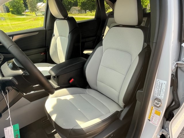 2025 Ford Escape Plug-In Hybrid Base photo 10