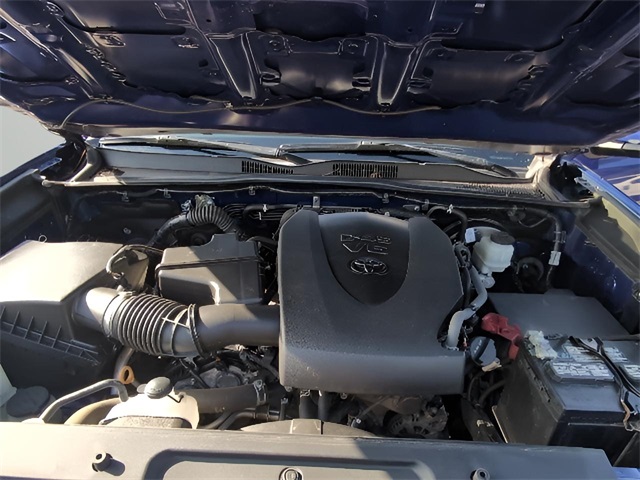 2022 Toyota Tacoma SR5 photo 13