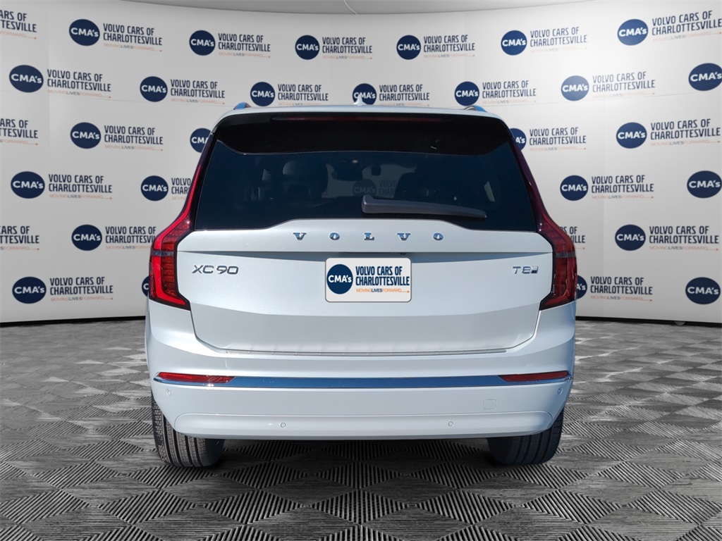 2025 Volvo XC90 Recharge T8 Plus photo 4