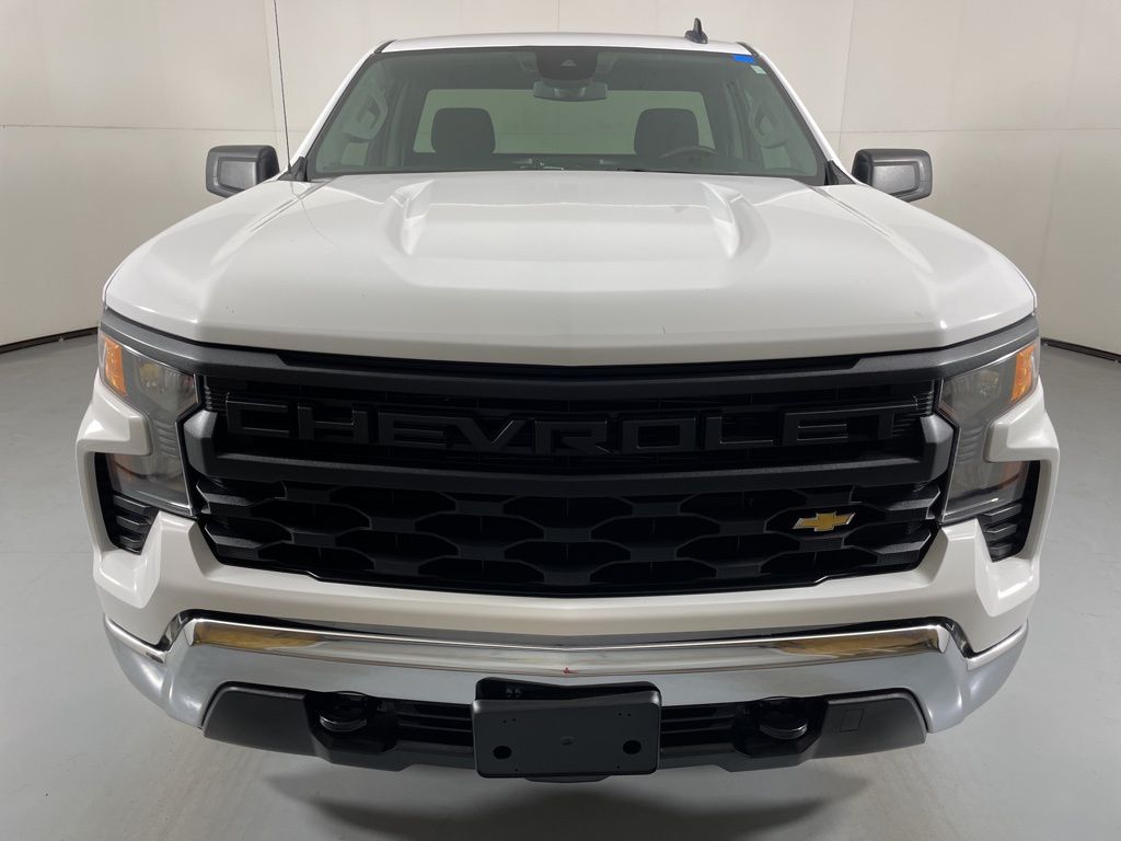 2024 Chevrolet Silverado 1500 photo 4