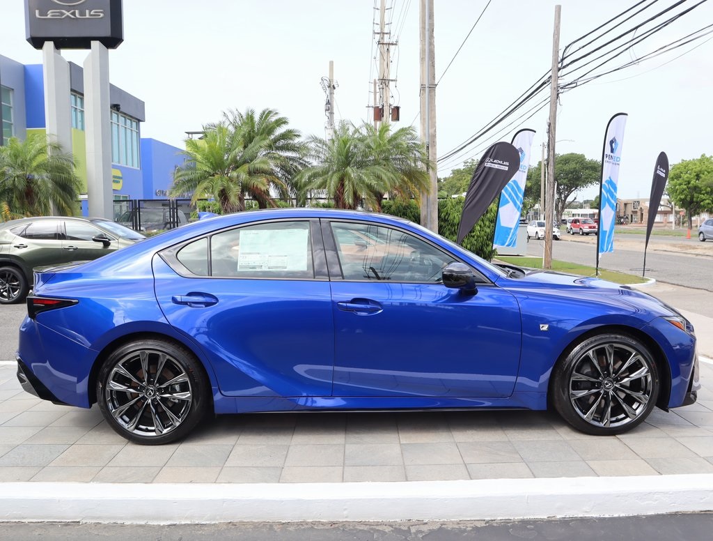 2025 Lexus IS 350 F SPORT photo 4