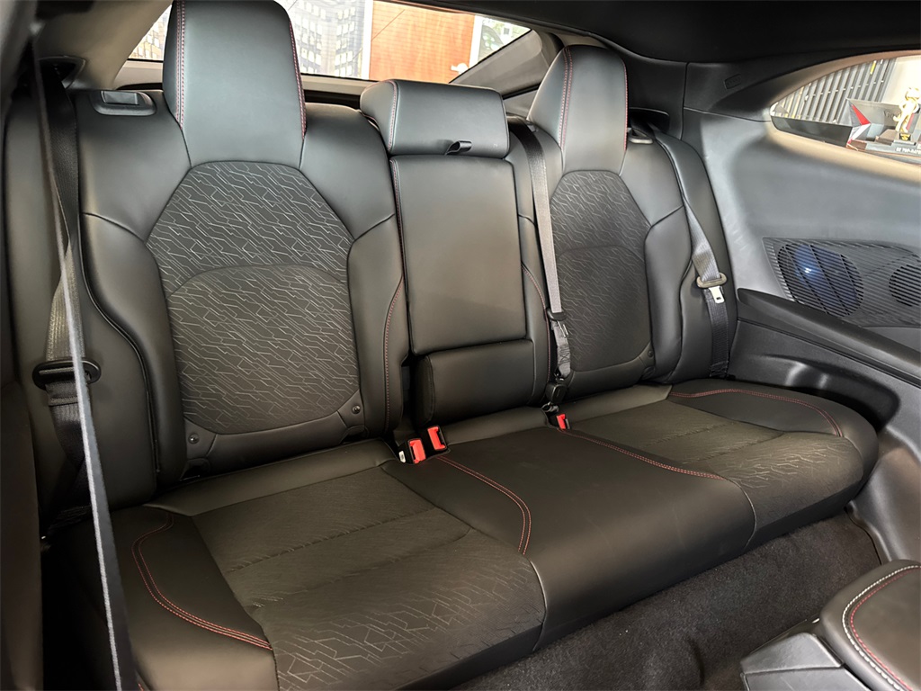 2025 Dodge Charger R/T photo 16