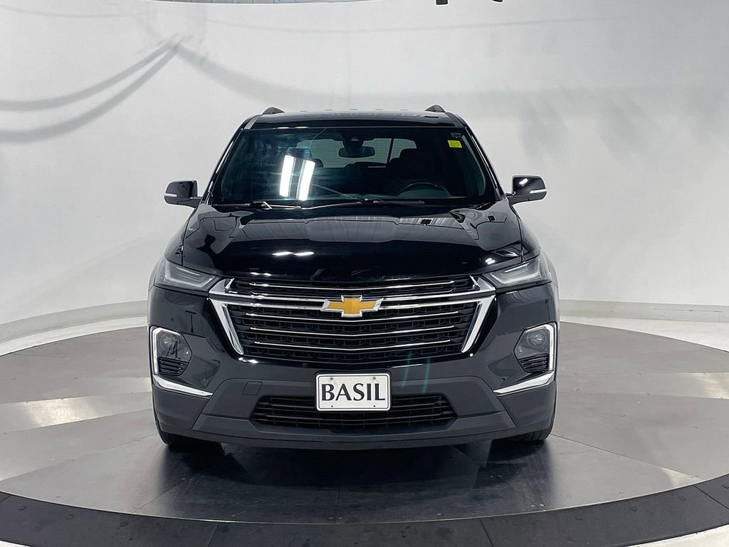 2023 Chevrolet Traverse Cloth photo 2