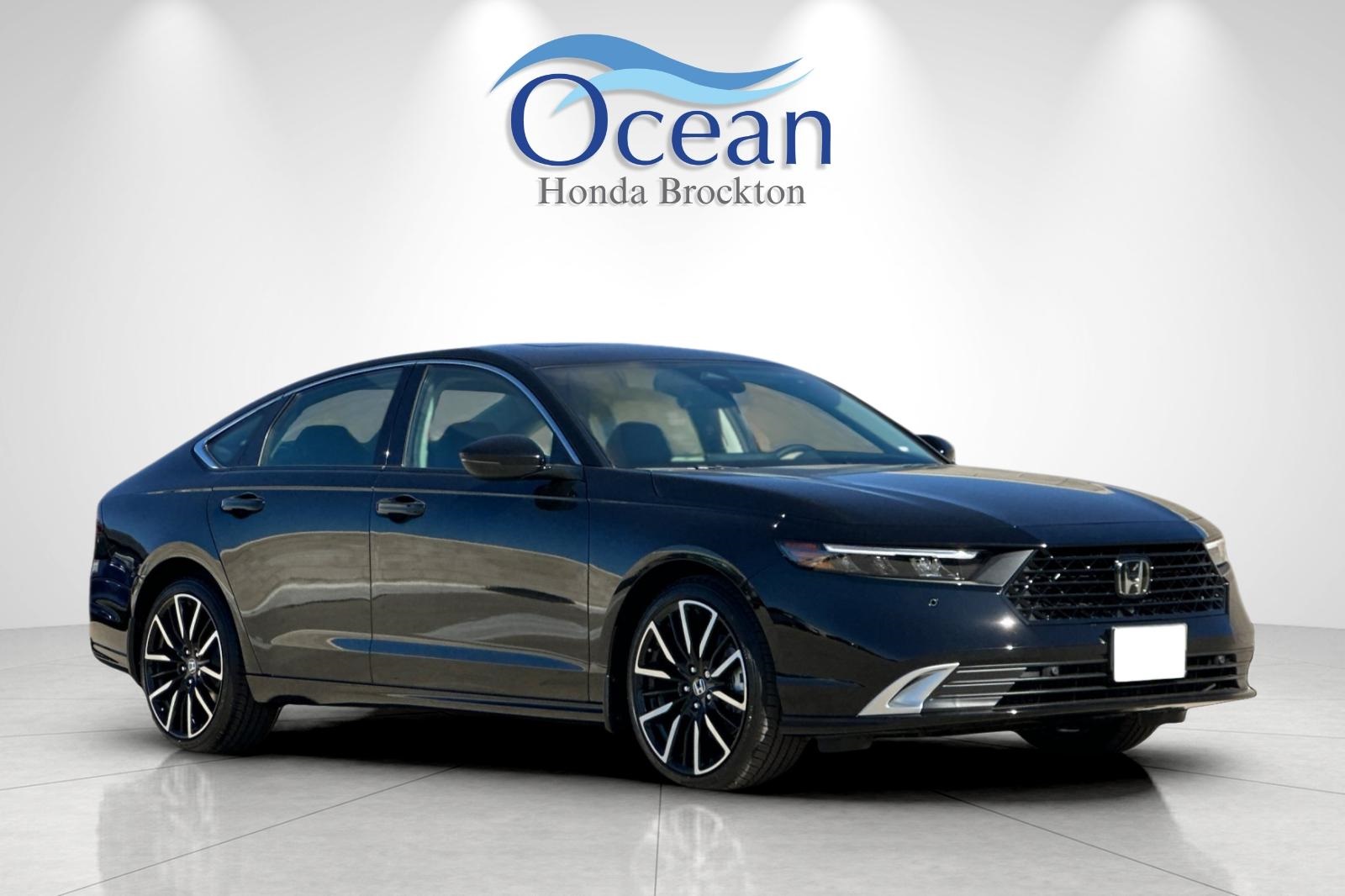 2025 Honda Accord Touring photo 7