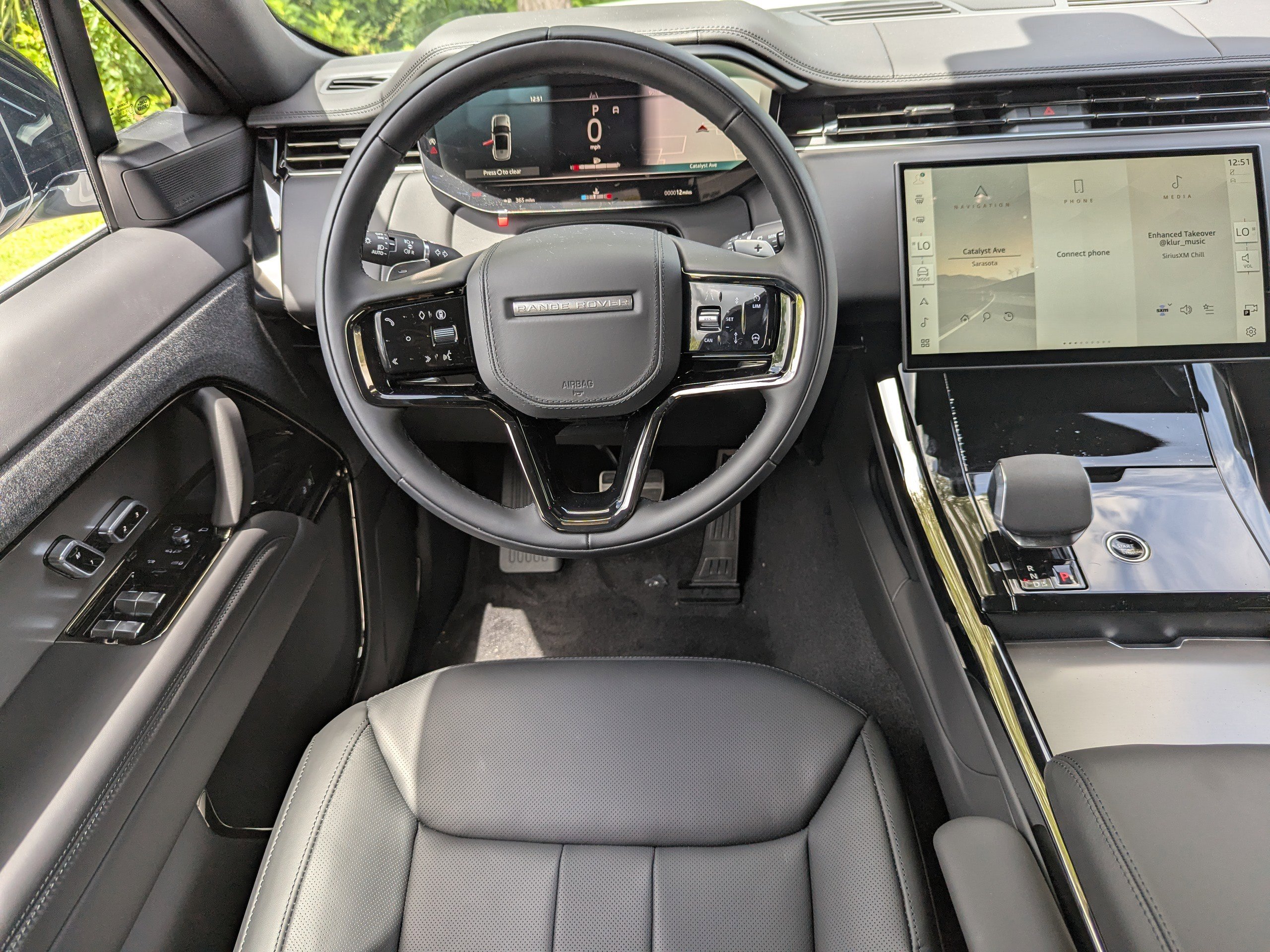 2025 Land Rover Range Rover Sport SE photo 14