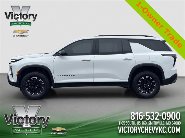 2024 Chevrolet Traverse Z71 photo 3