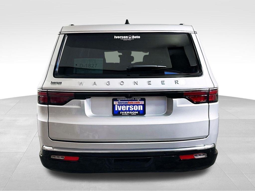 2025 Jeep Wagoneer L Base photo 5