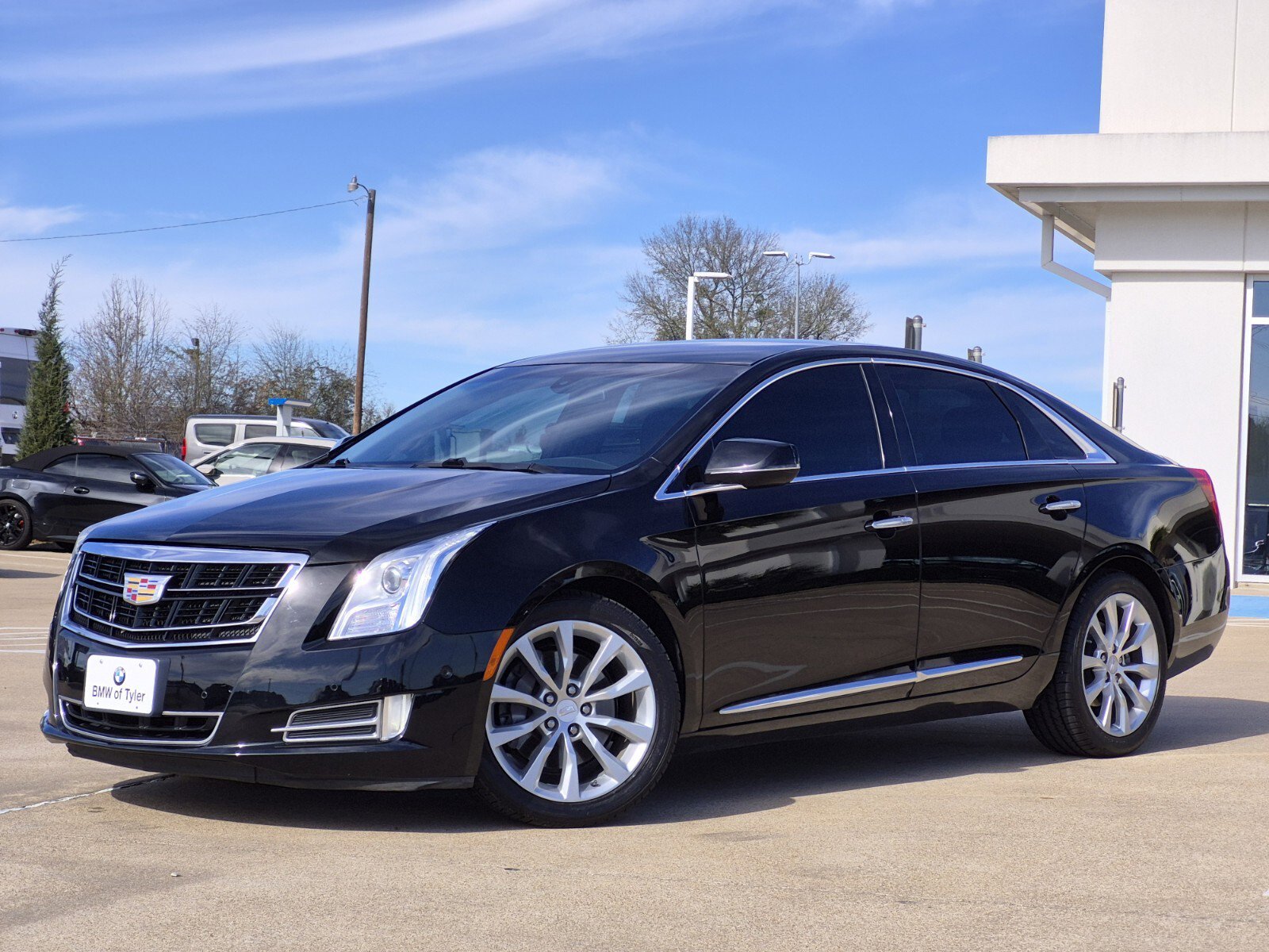 2016 Cadillac XTS Luxury's photo