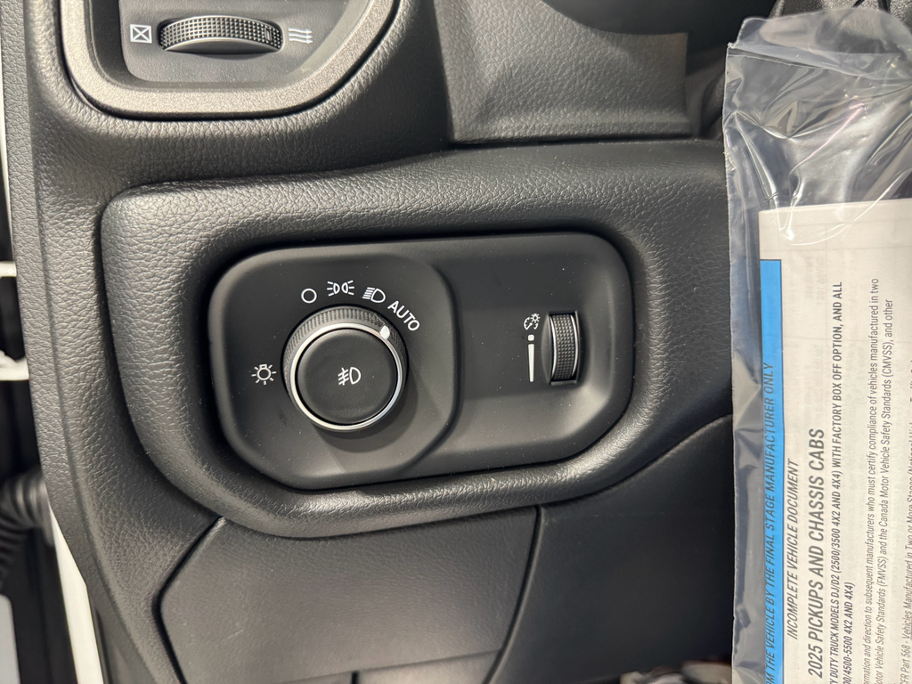 2025 Ram 4500 Tradesman photo 28