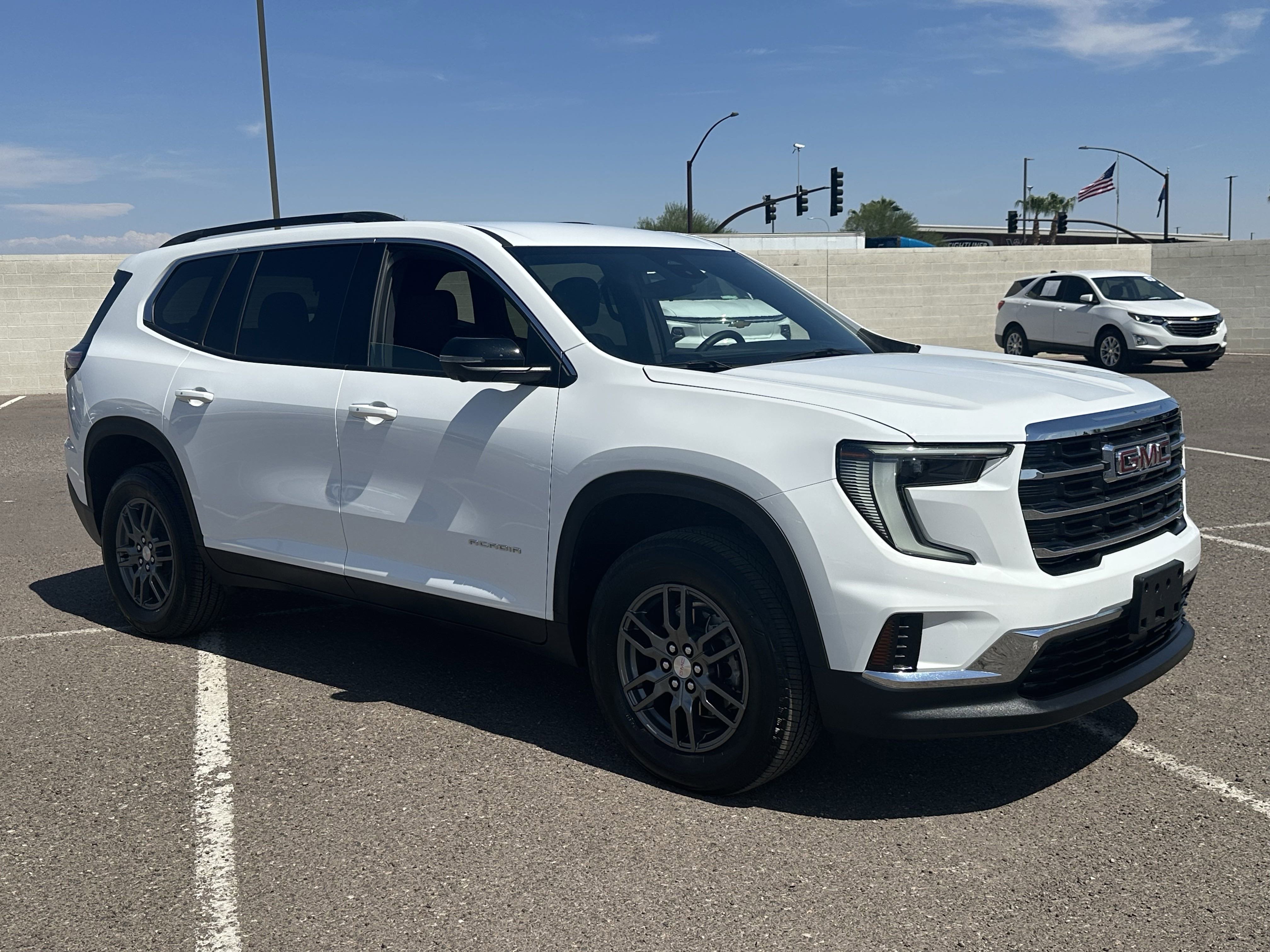 2025 Gmc Acadia Elevation photo 3
