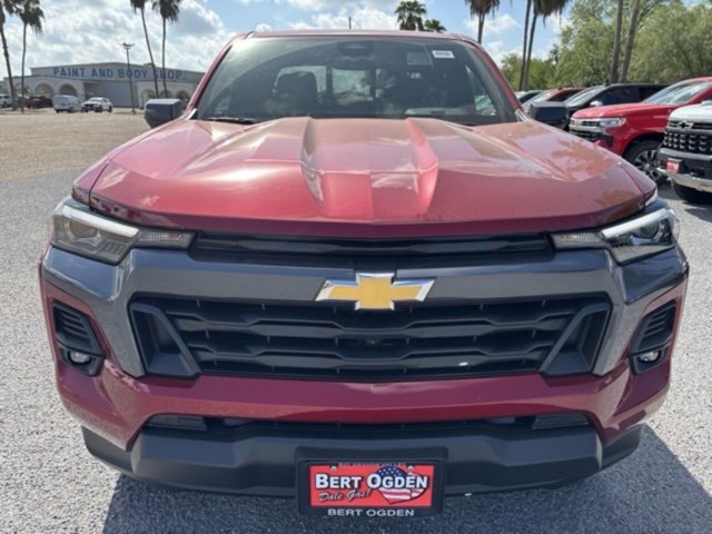 2026 Chevrolet Colorado LT photo 2