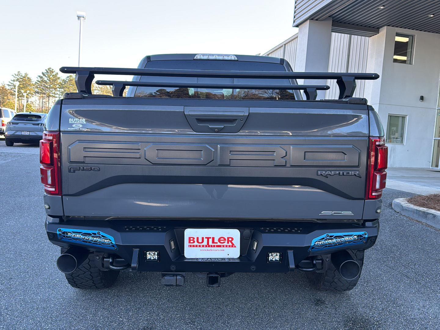 Pre-Owned 2018 Ford F-150 Raptor SuperCrew Cab Styleside in ...