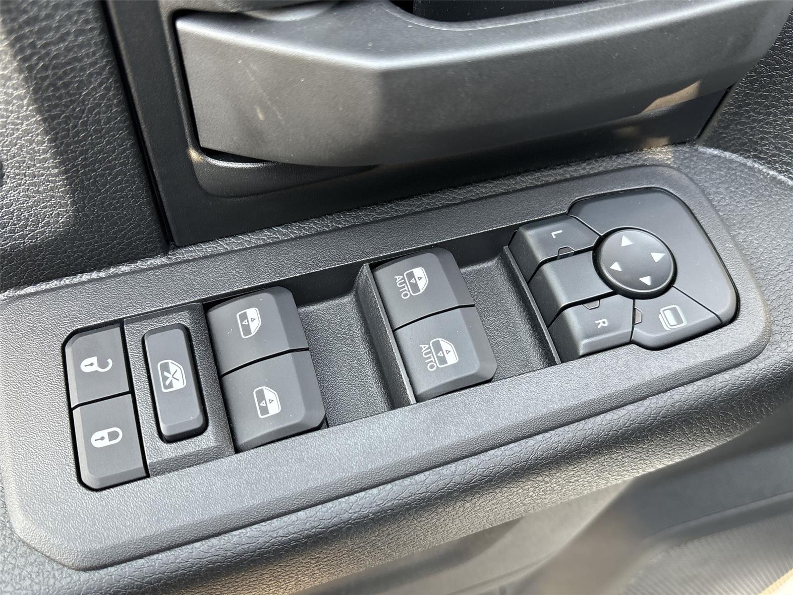 2026 Ram 2500 Tradesman photo 12