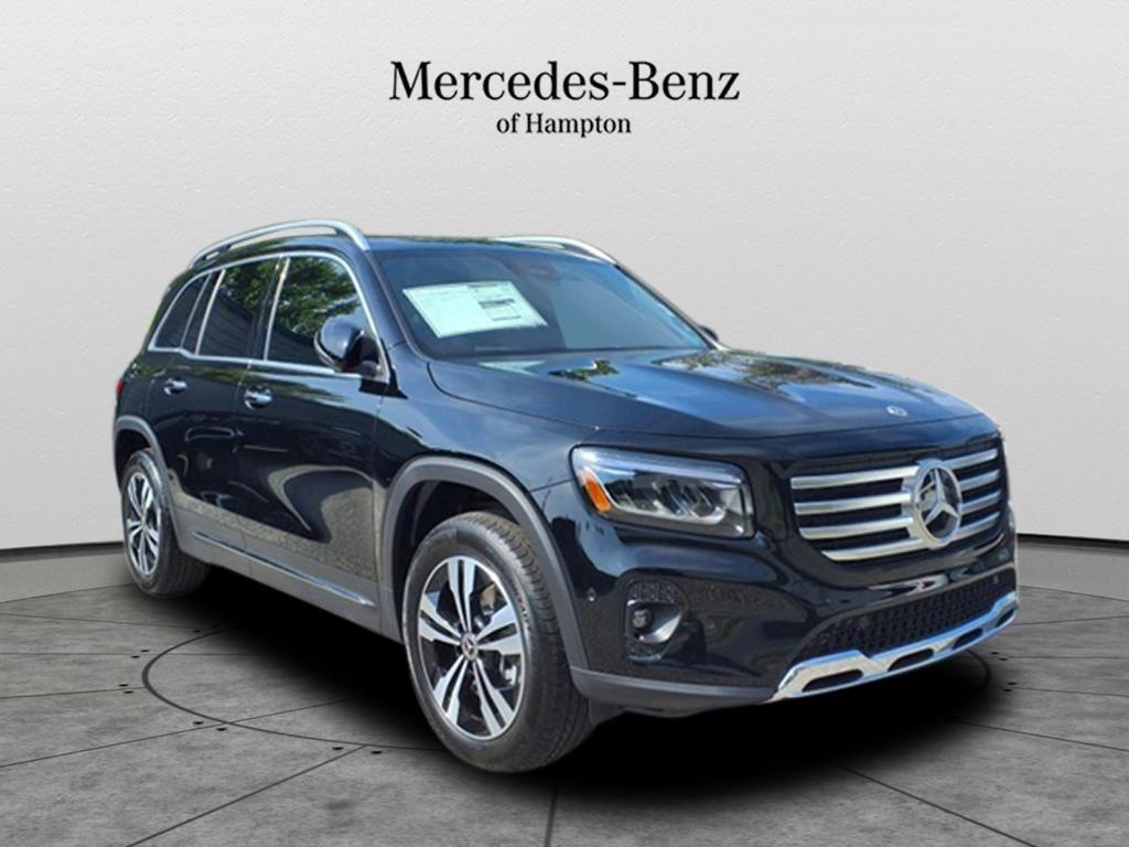 2025 Mercedes-Benz GLB Base's photo