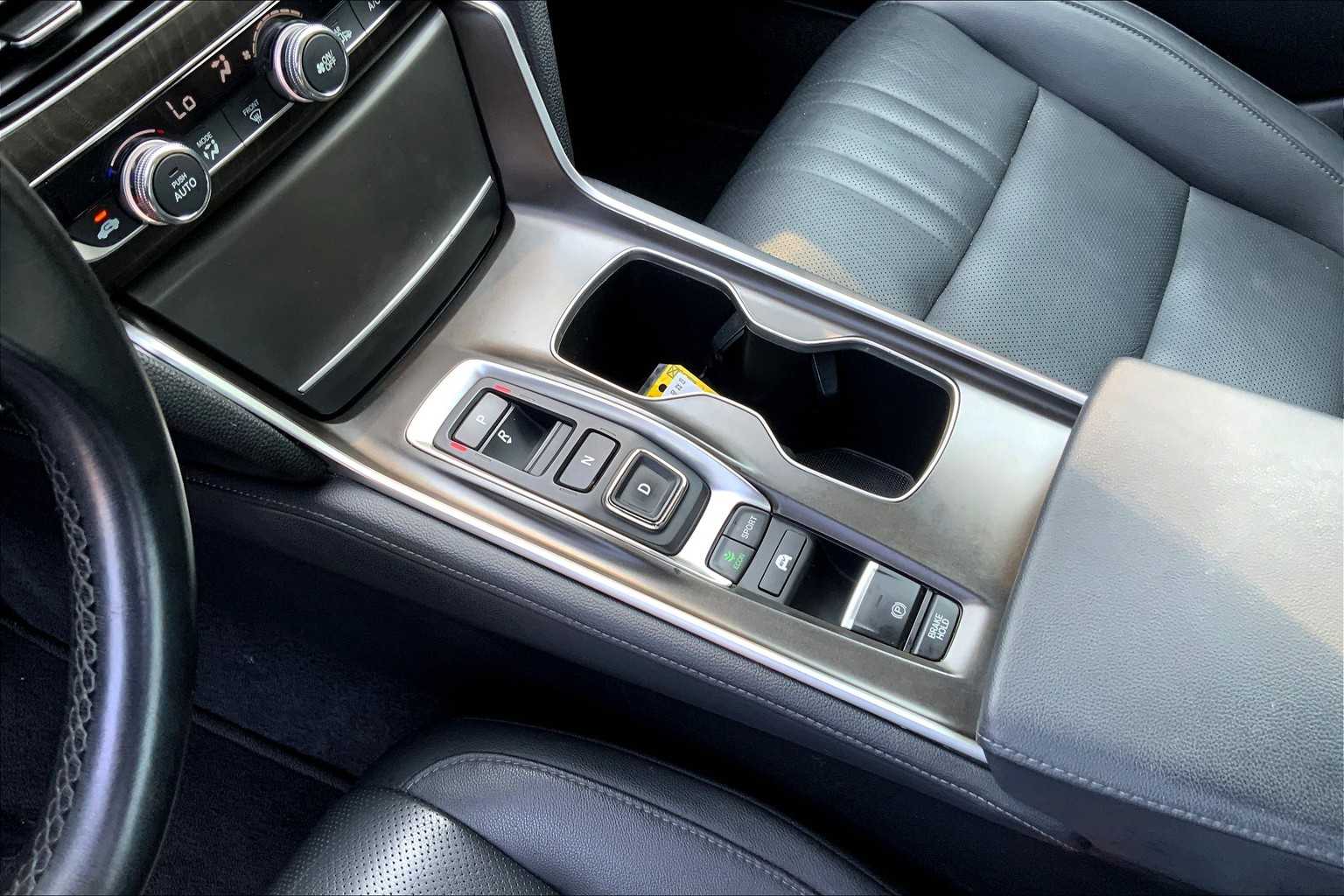 2022 Honda Accord Hybrid EX-L photo 14