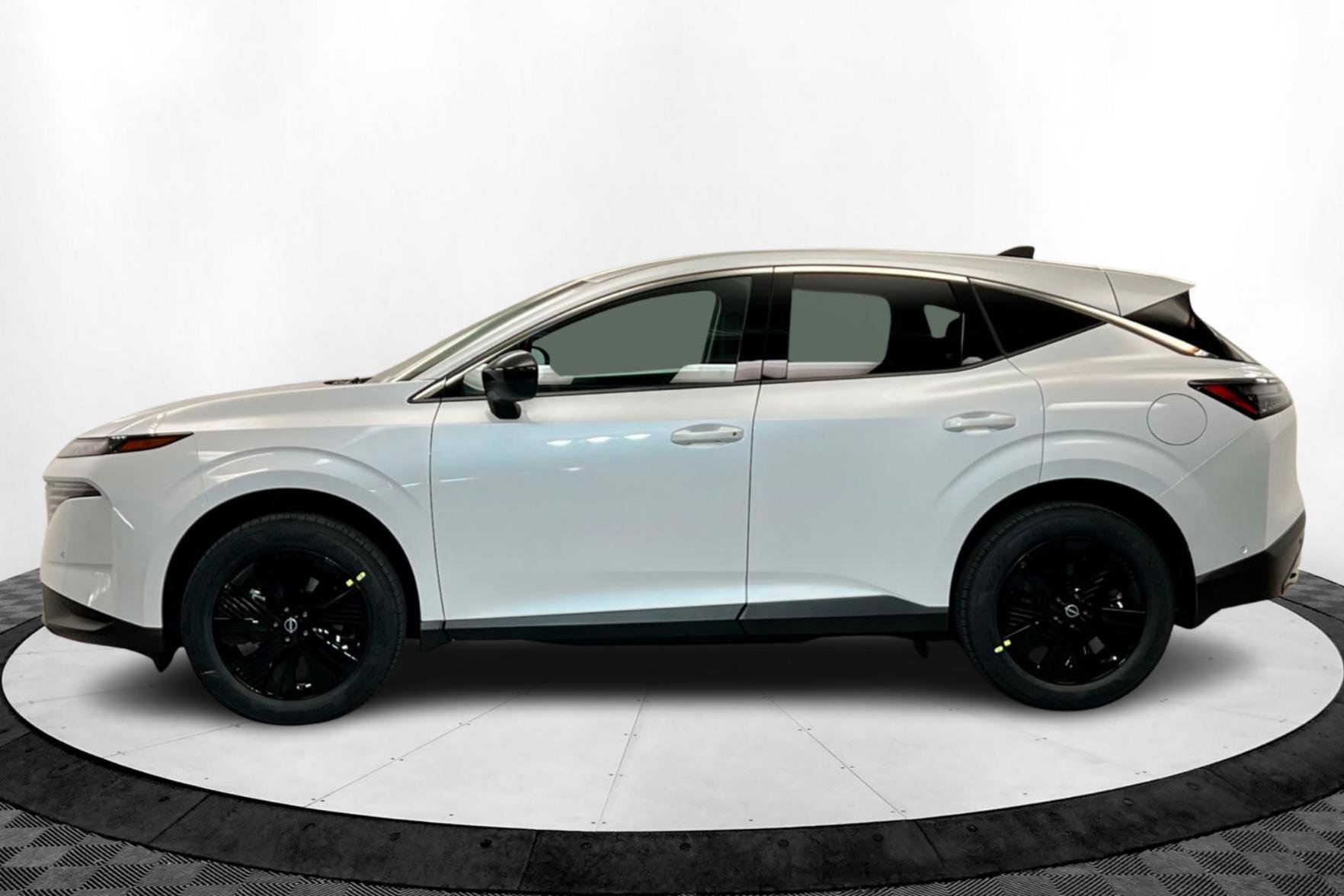 2025 Nissan Murano SV photo 2