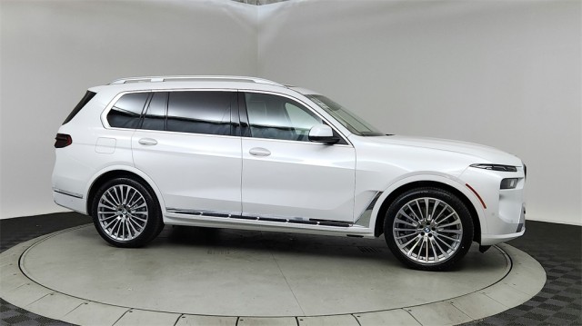 New 2024 BMW X7 SUV in Tigard #R9V75814 | BMW of Tigard