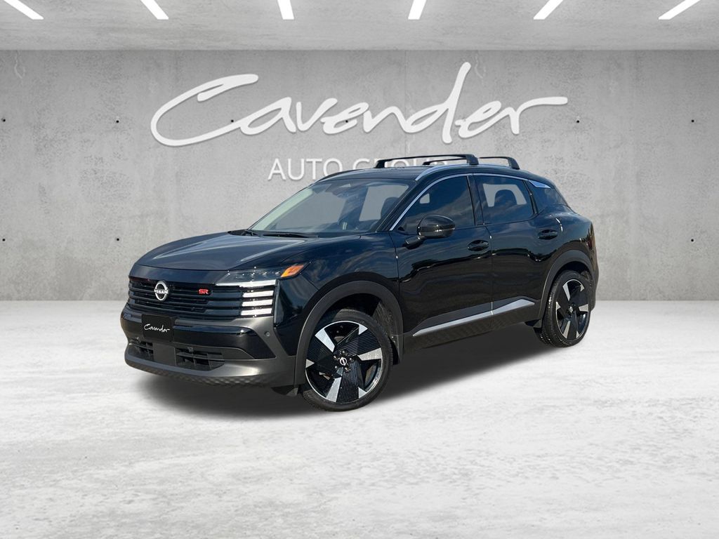 2025 Nissan Kicks SR AWD's photo