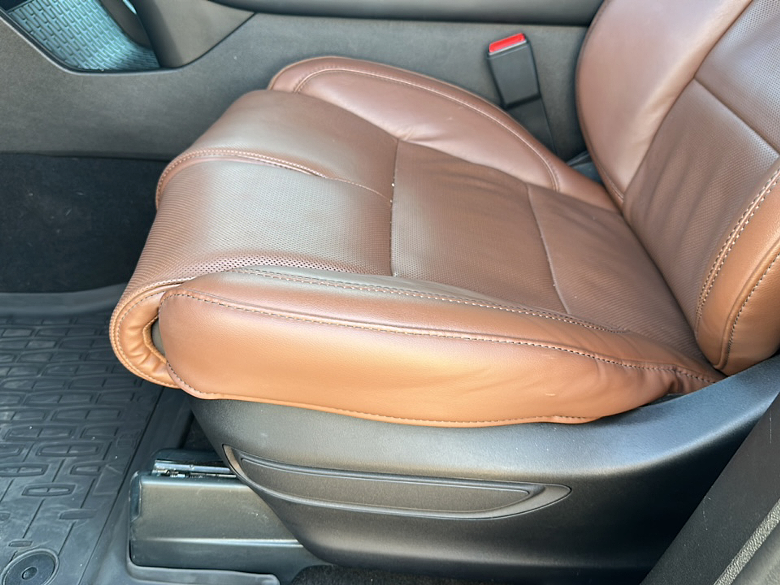 2023 Lincoln Aviator Reserve photo 3
