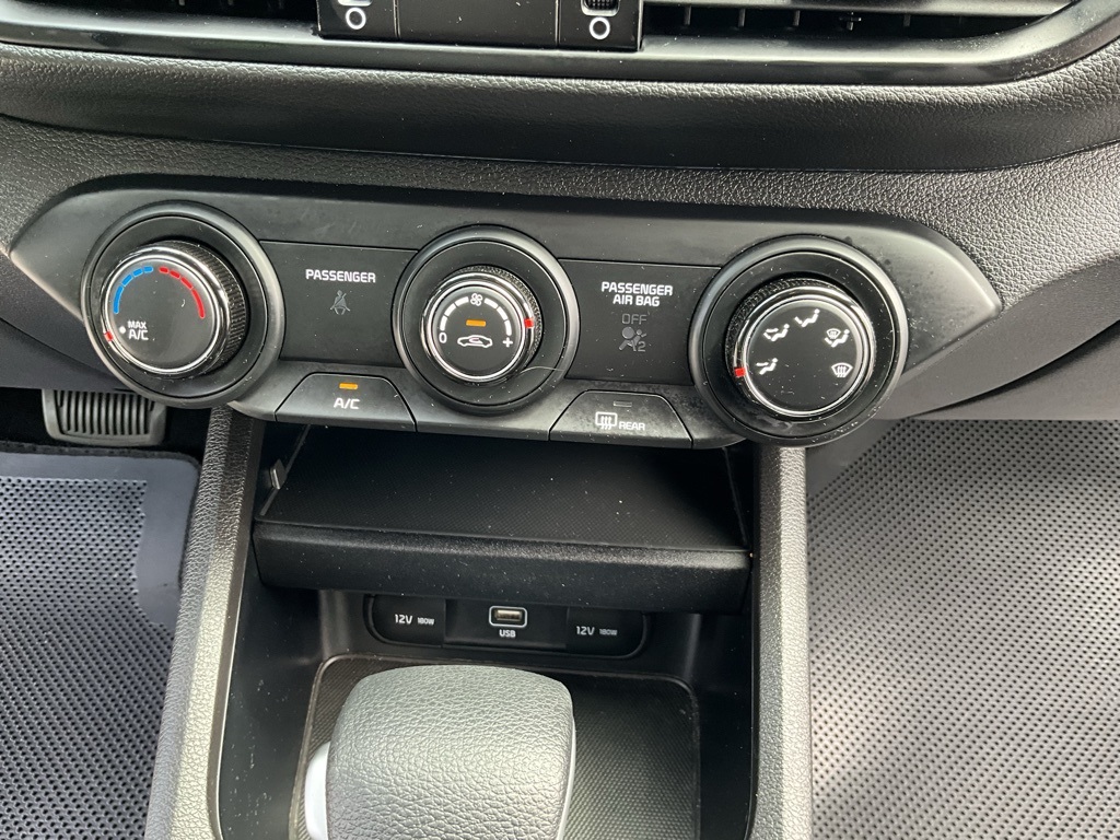 2023 Kia Forte LXS photo 33