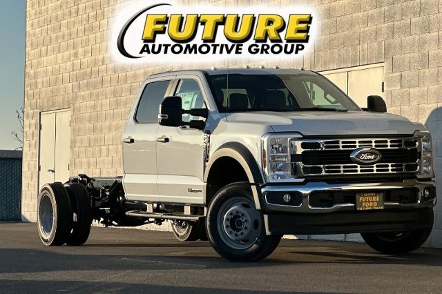 2025 Ford F-450 Super Duty Chassis Cab