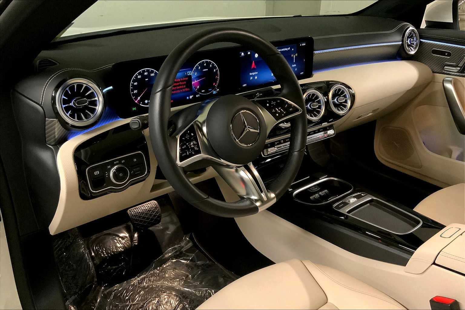 2025 Mercedes Benz CLA 250 photo 15