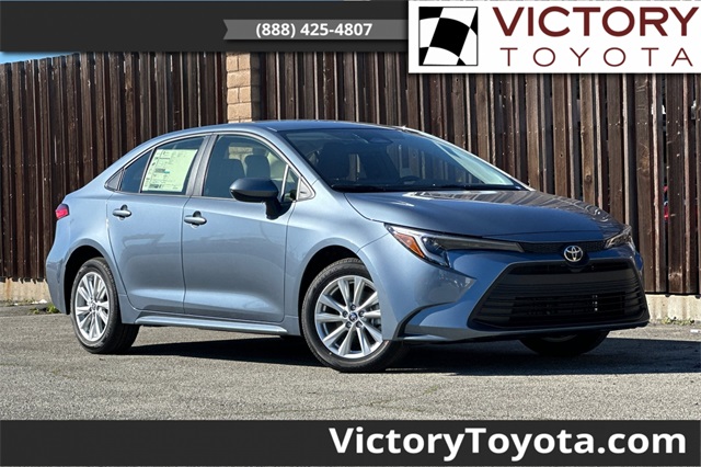 2026 Toyota Corolla LE's photo