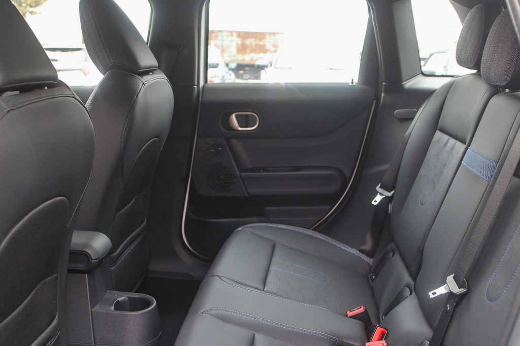 2026 Mini Cooper 4 Door Hardtop S Iconic photo 15