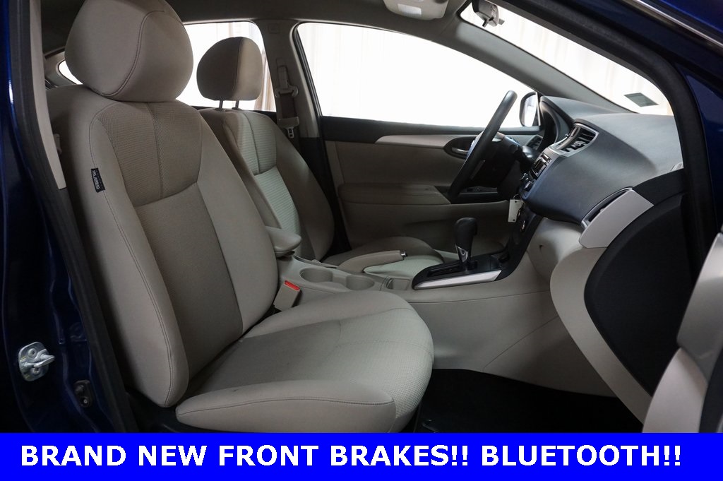 2017 Nissan Sentra S photo 28