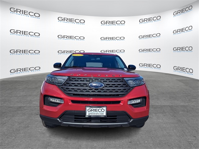 2022 Ford Explorer XLT photo 3