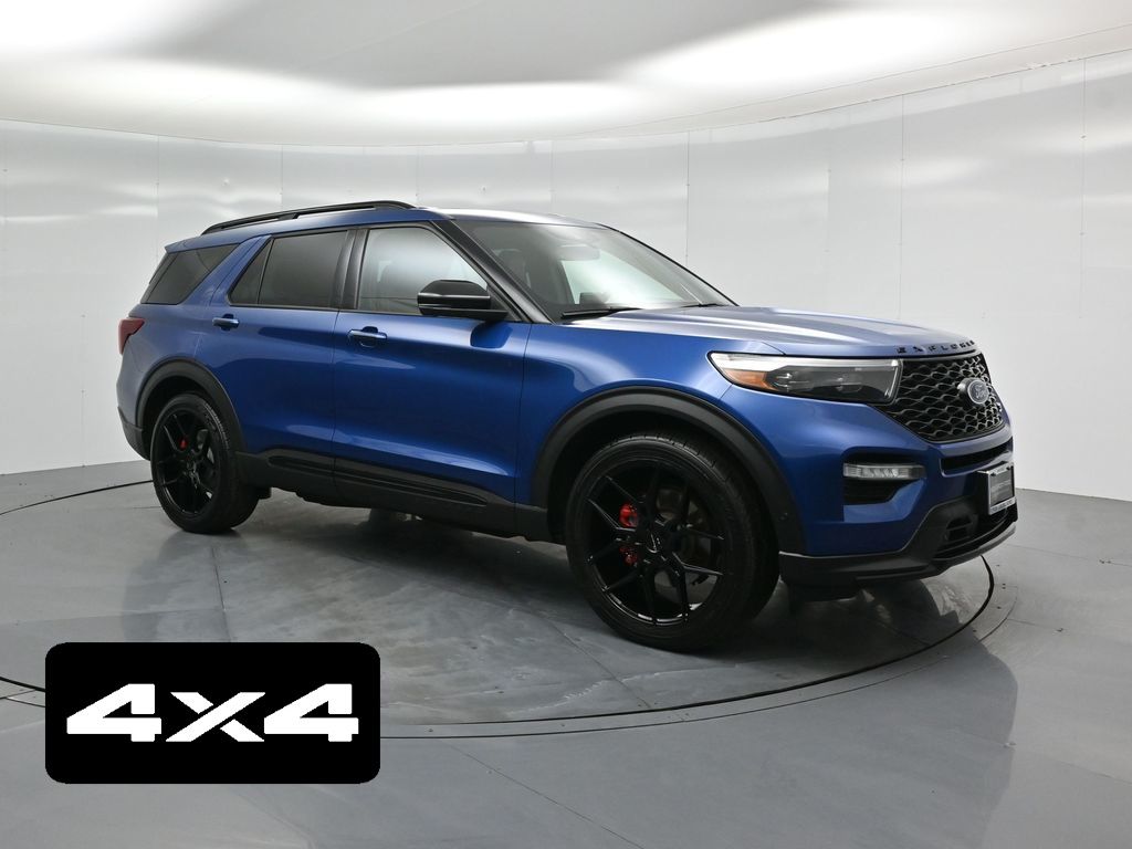 2020 Ford Explorer ST's photo