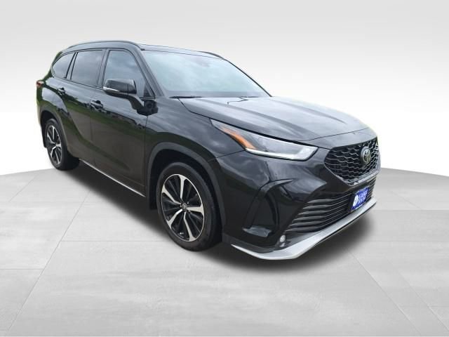 2022 Toyota Highlander XSE Sport photo 7