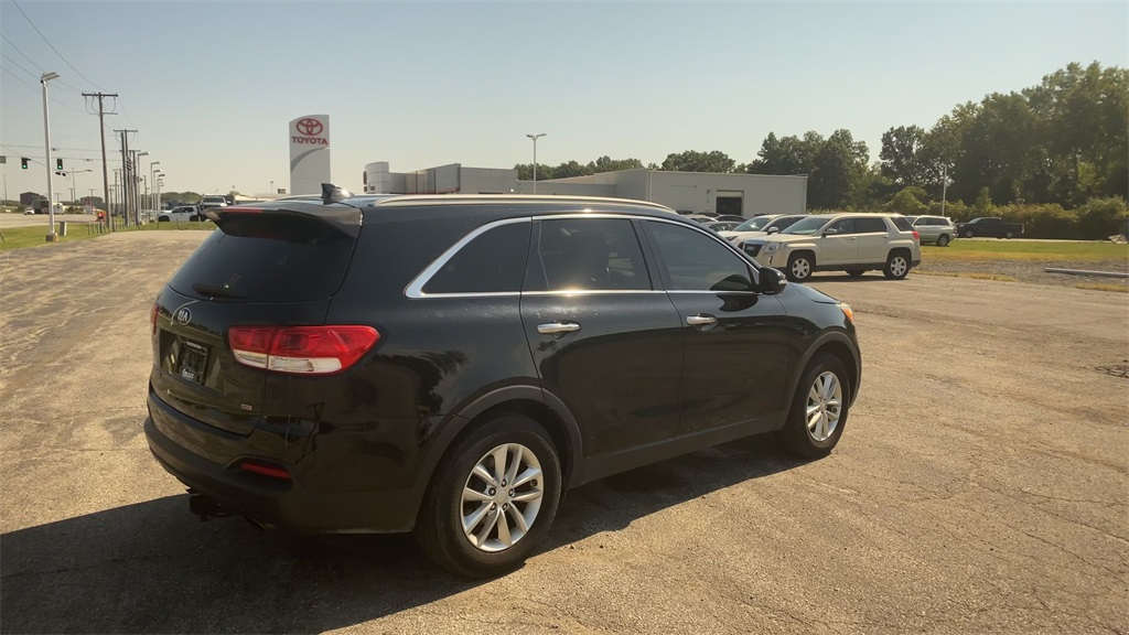 2016 Kia Sorento LX photo 8