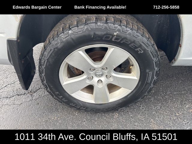 2009 Dodge Ram SLT photo 9