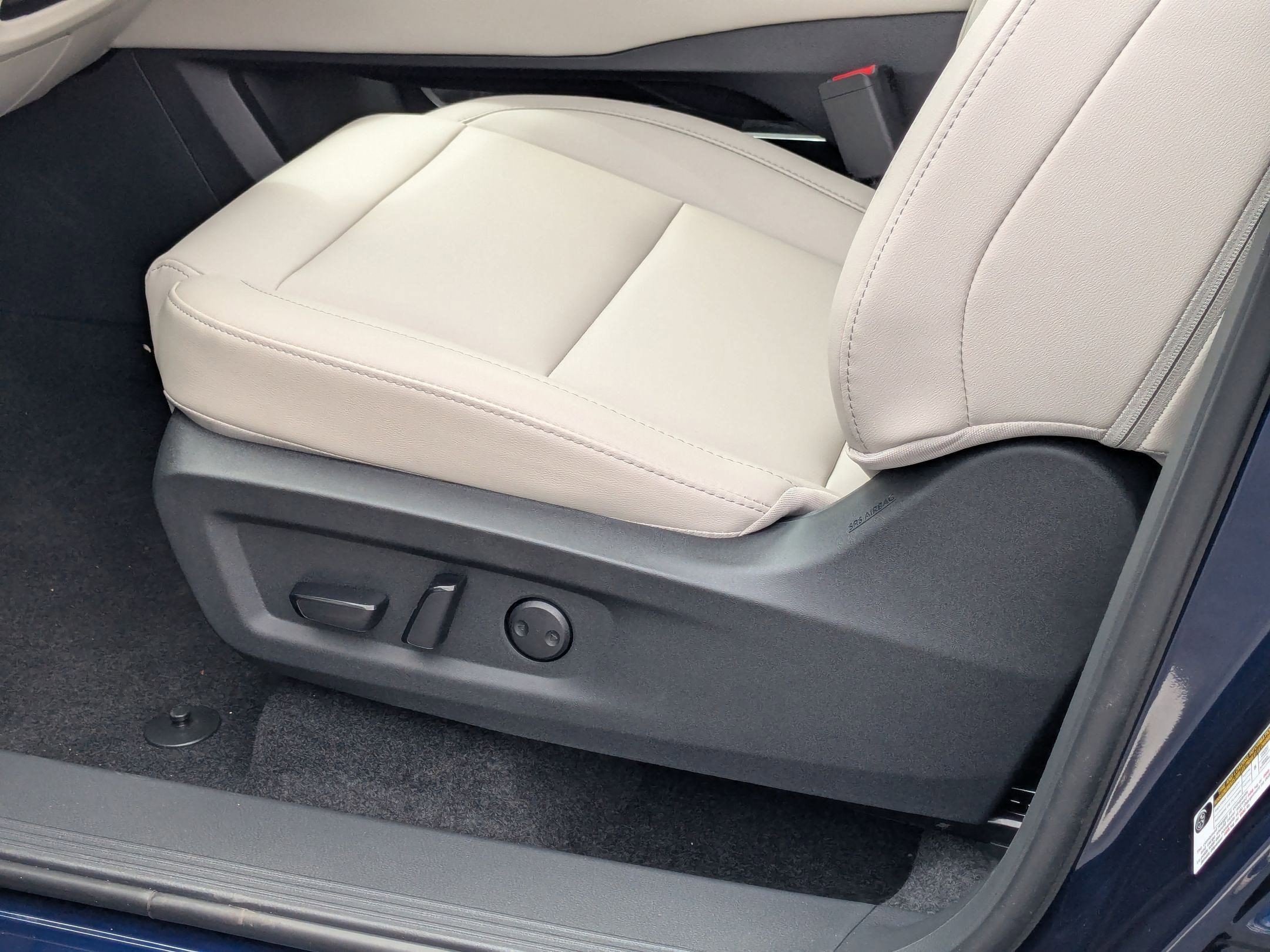 2025 Nissan Murano SL photo 3