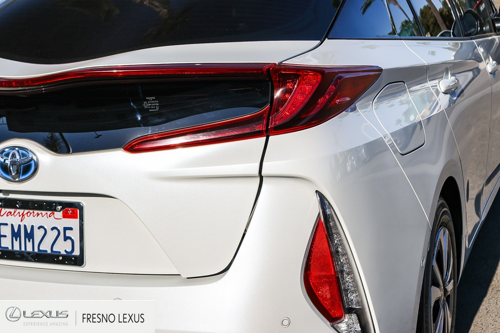 2018 Toyota Prius Prime Advanced photo 7