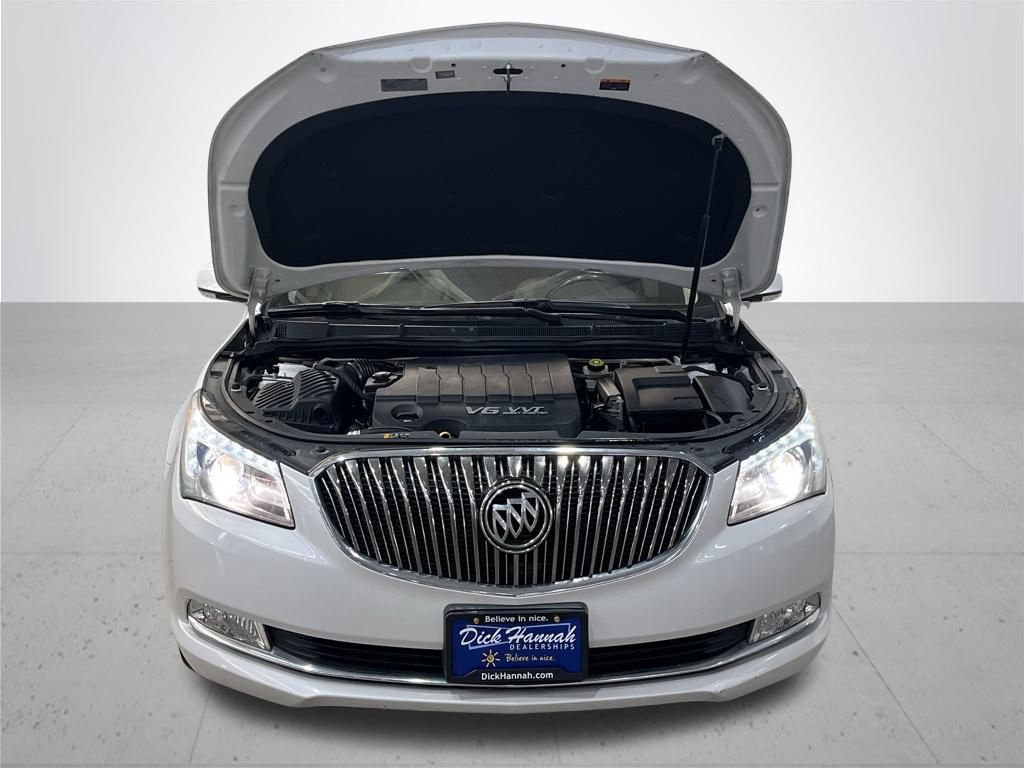 2016 Buick LaCrosse Leather photo 4