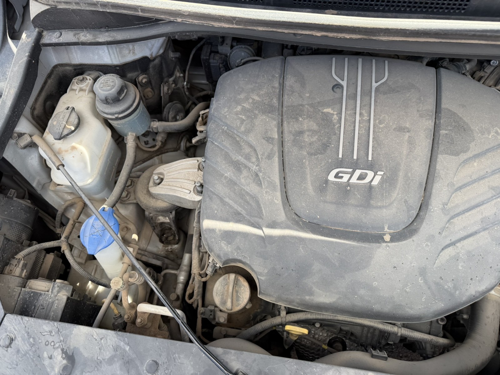 Used 2017 SILVER Kia LX image 16