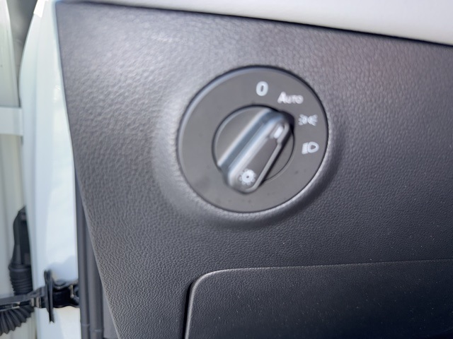 2022 Volkswagen Taos SE photo 19