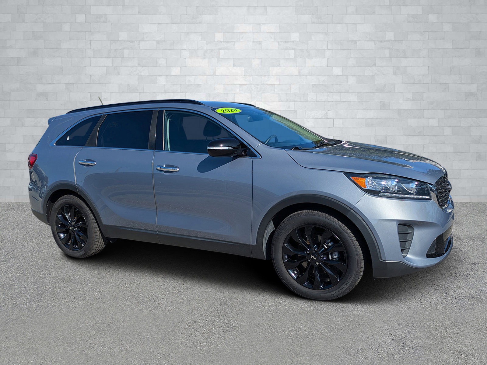 2020 Kia Sorento S's photo