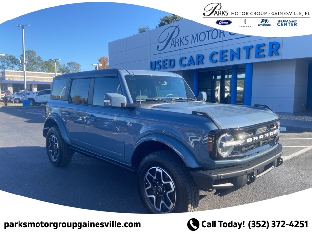 2024 Ford Bronco 4-Door Outer Banks's photo